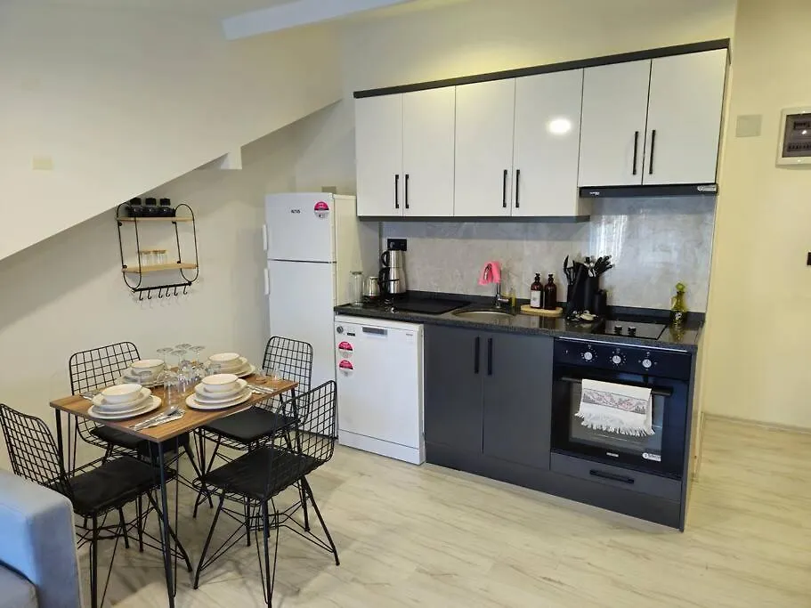 Fethiye Riverside Suits- 7 Ile Evinizde Gibi 0*,